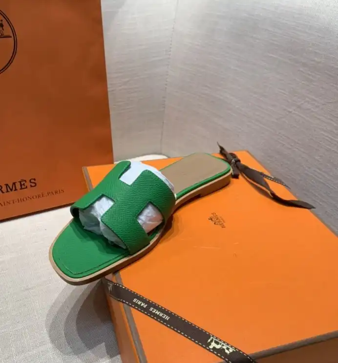 hype Hermes Slippers