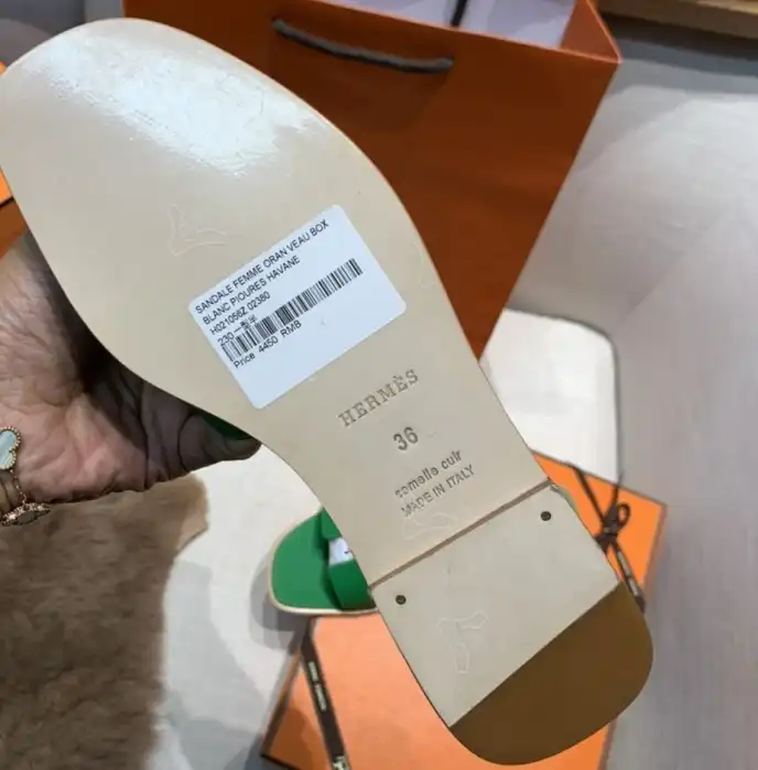 hype Hermes Slippers