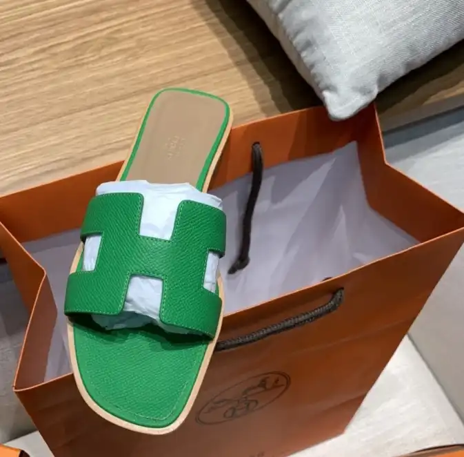 hype Hermes Slippers