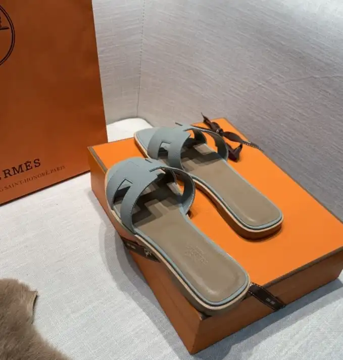 hype Hermes Slippers