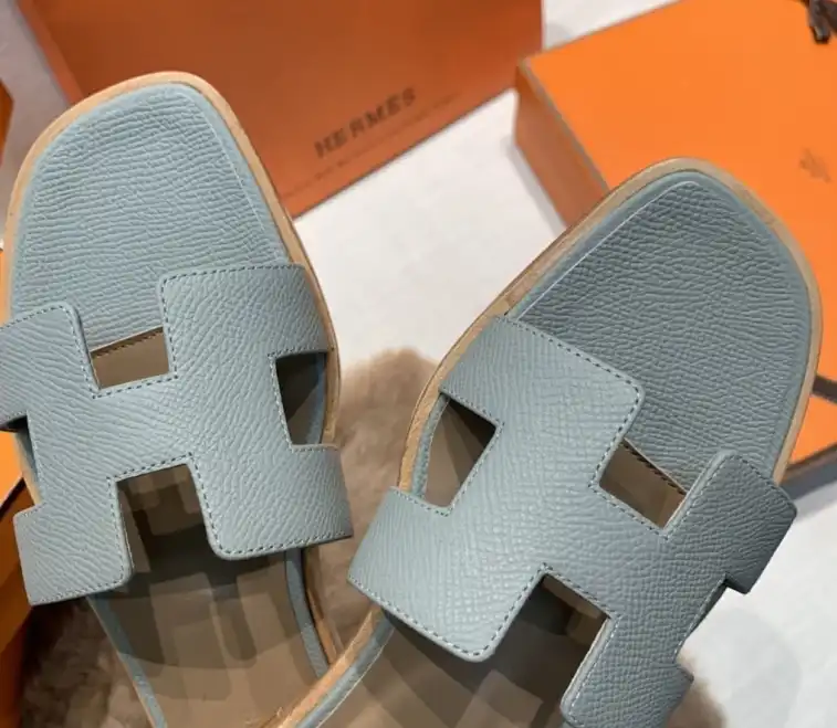 hype Hermes Slippers