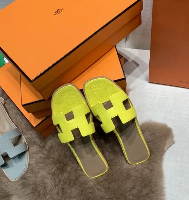 hype Hermes Slippers