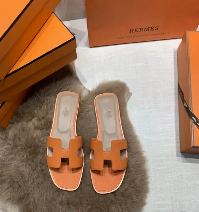 hype Hermes Slippers