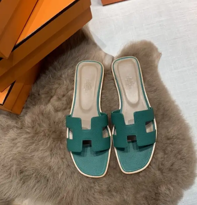 hype Hermes Slippers