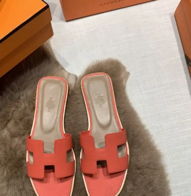 hype Hermes Slippers