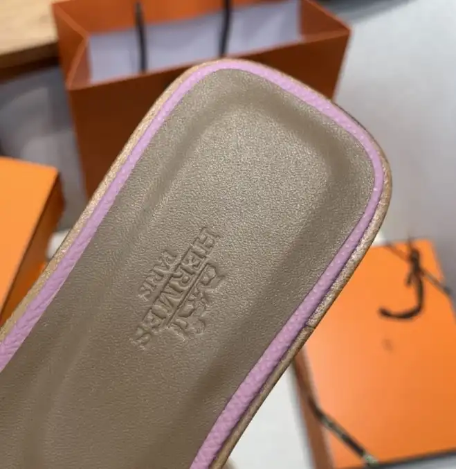 hype Hermes Slippers