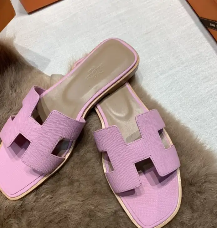 hype Hermes Slippers