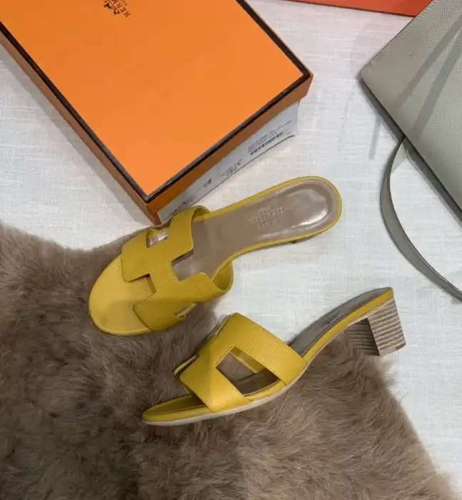 hype Hermes Slippers