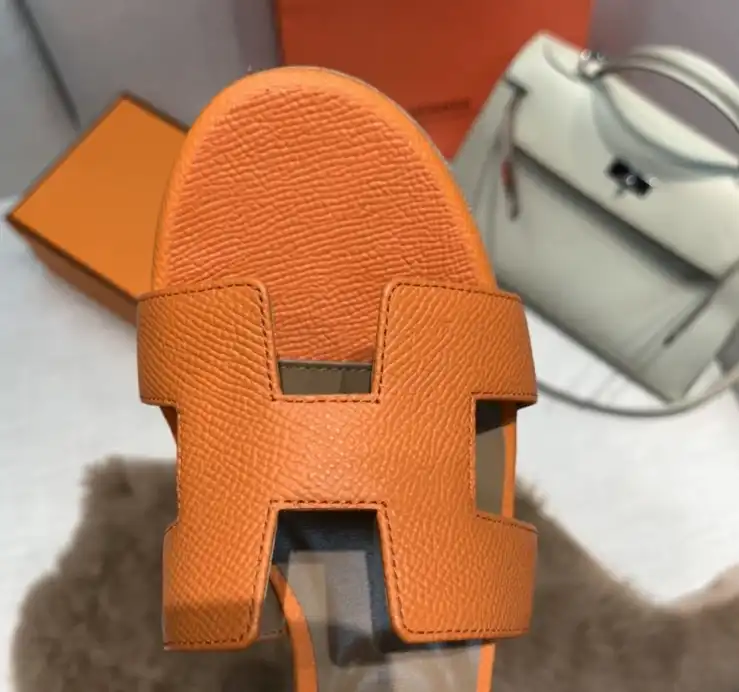 hype Hermes Slippers