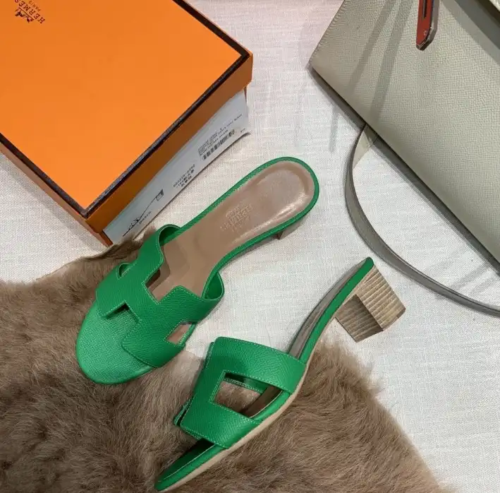 hype Hermes Slippers