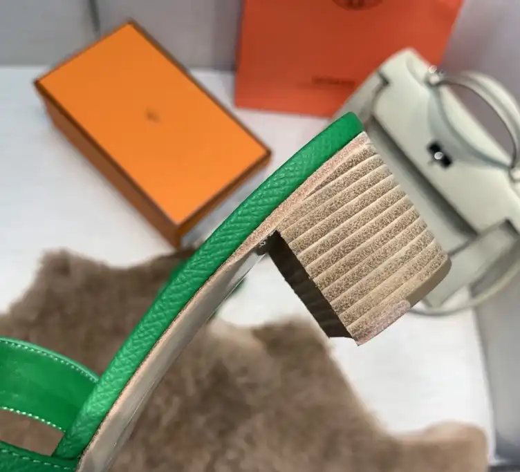 hype Hermes Slippers