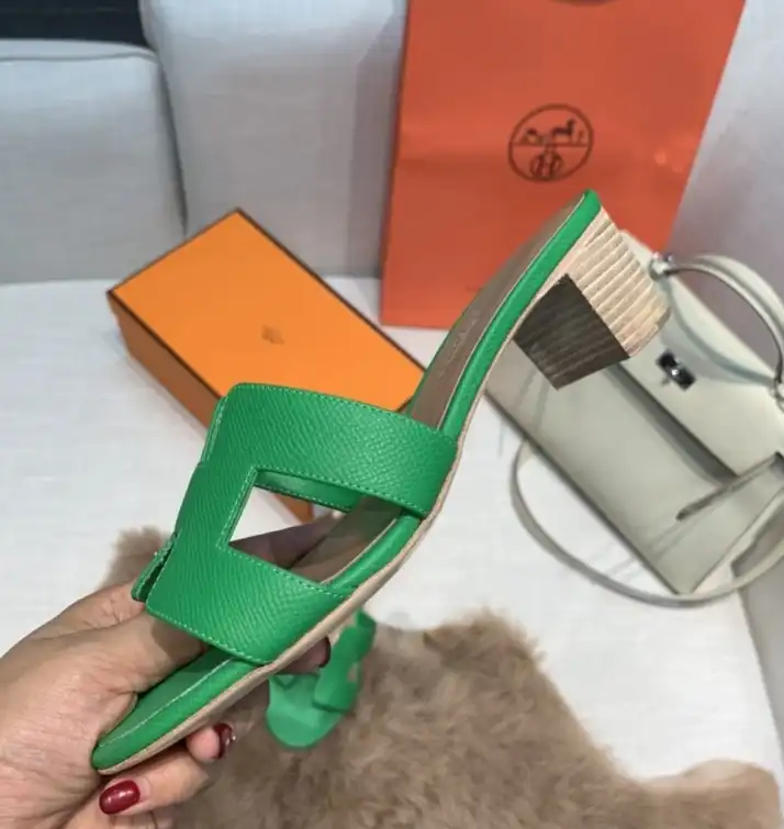 hype Hermes Slippers