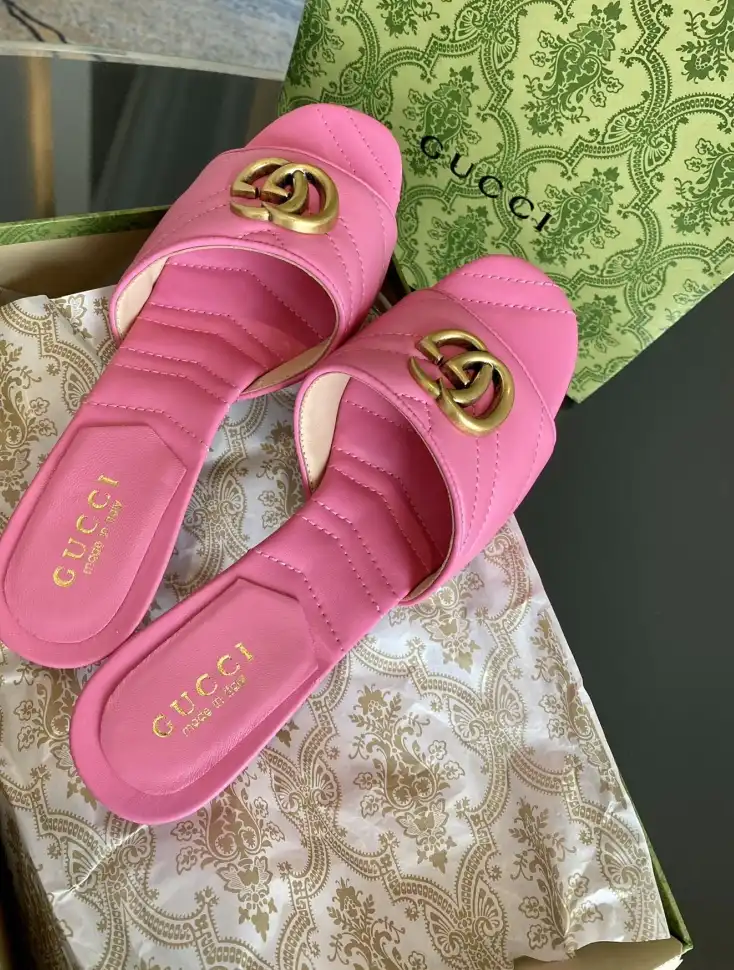 hype Gucci Slippers