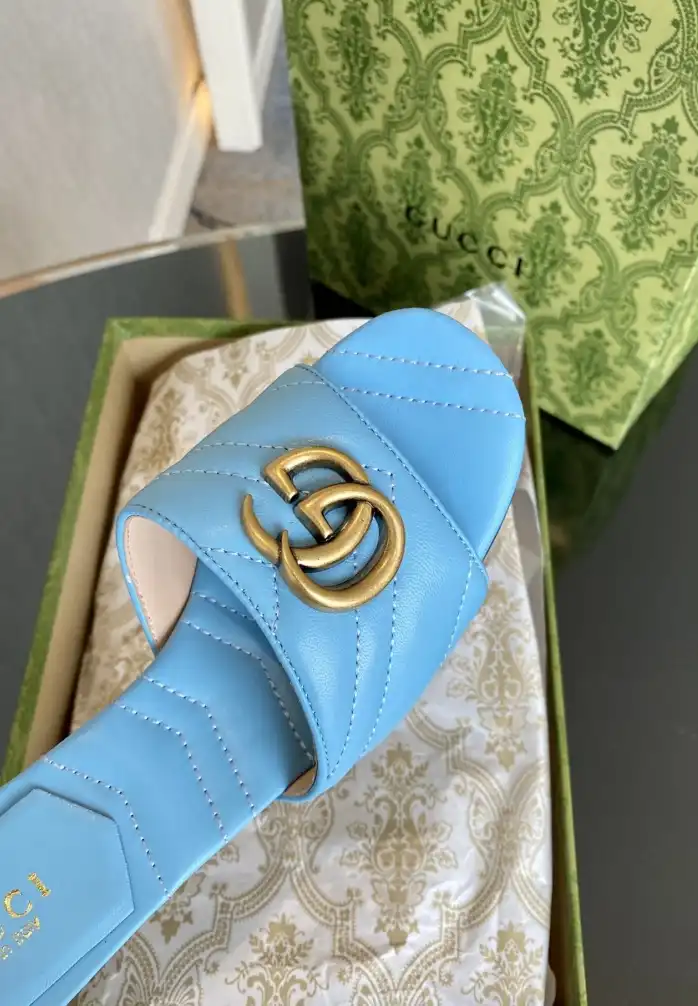 hype Gucci Slippers