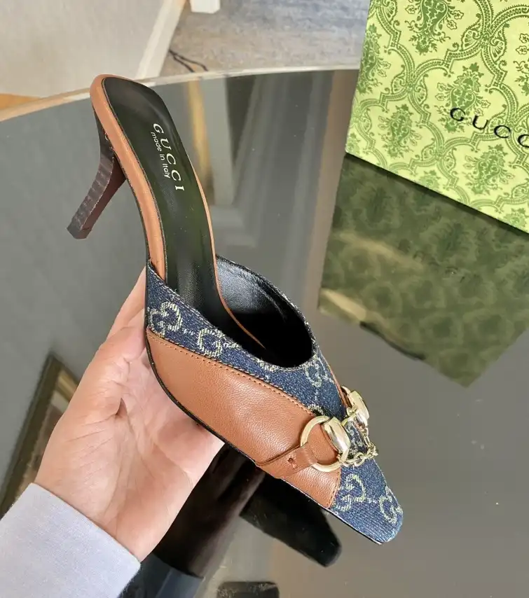 hype Gucci Sandals