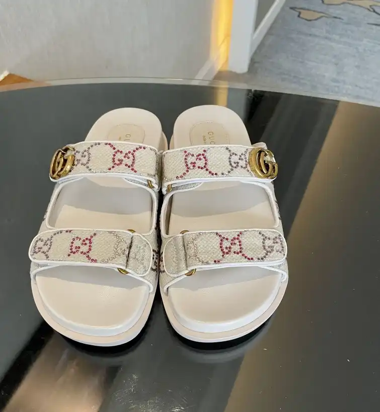 hype Gucci Sandals