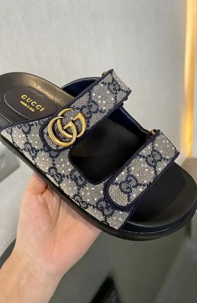 hype Gucci Sandals