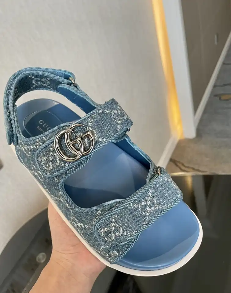 hype Gucci Sandals