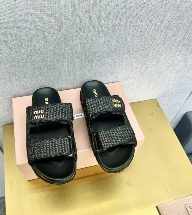 hype Chanel Sandals