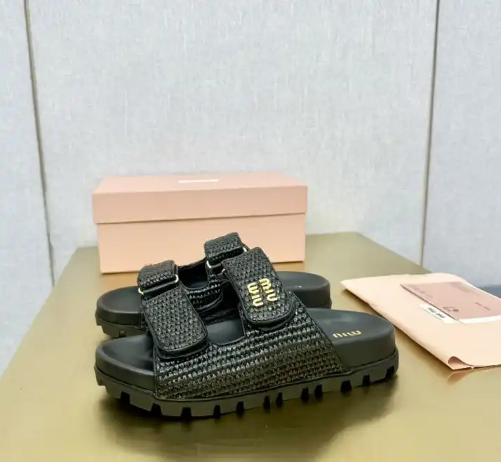 hype Chanel Sandals