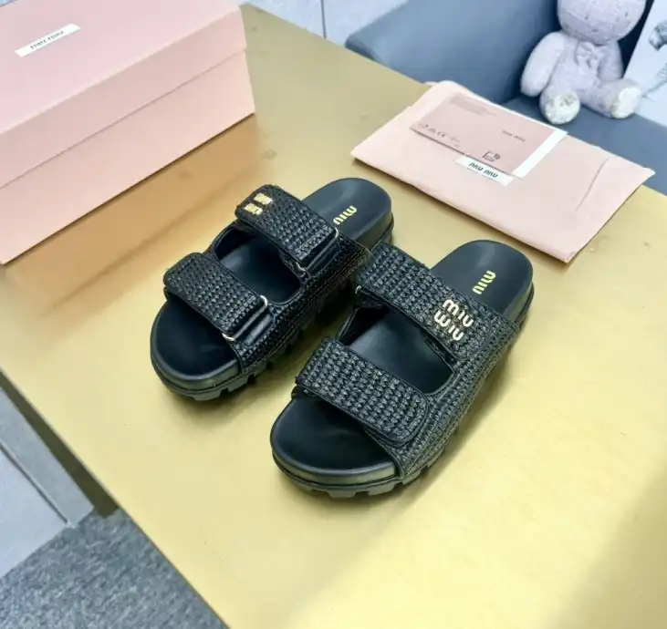 hype Chanel Sandals