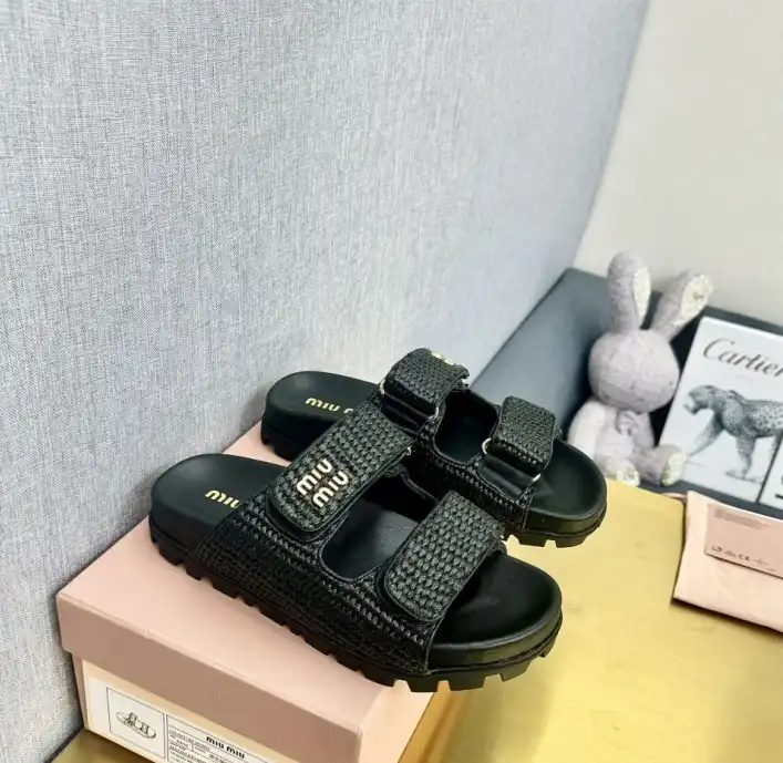 hype Chanel Sandals