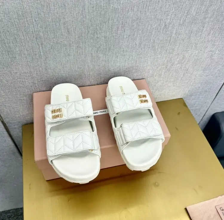 hype Chanel Sandals