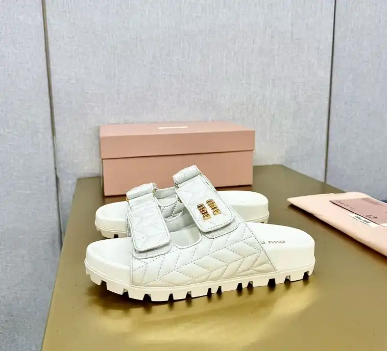 hype Chanel Sandals