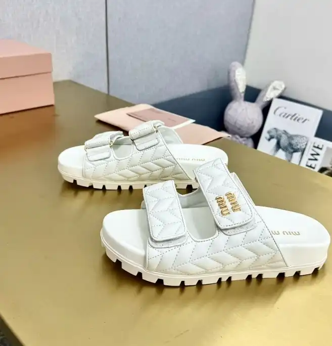 hype Chanel Sandals