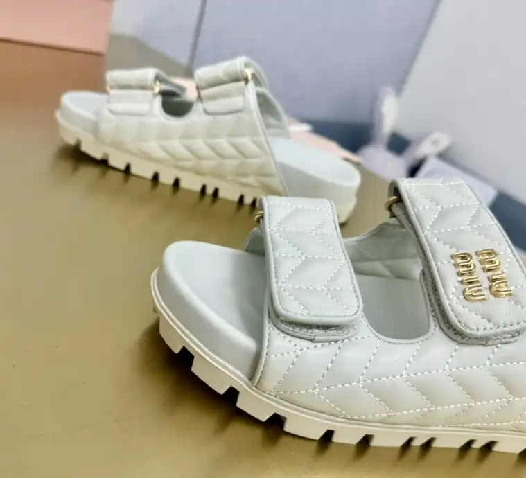 hype Chanel Sandals