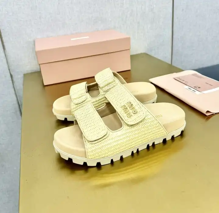 hype Chanel Sandals