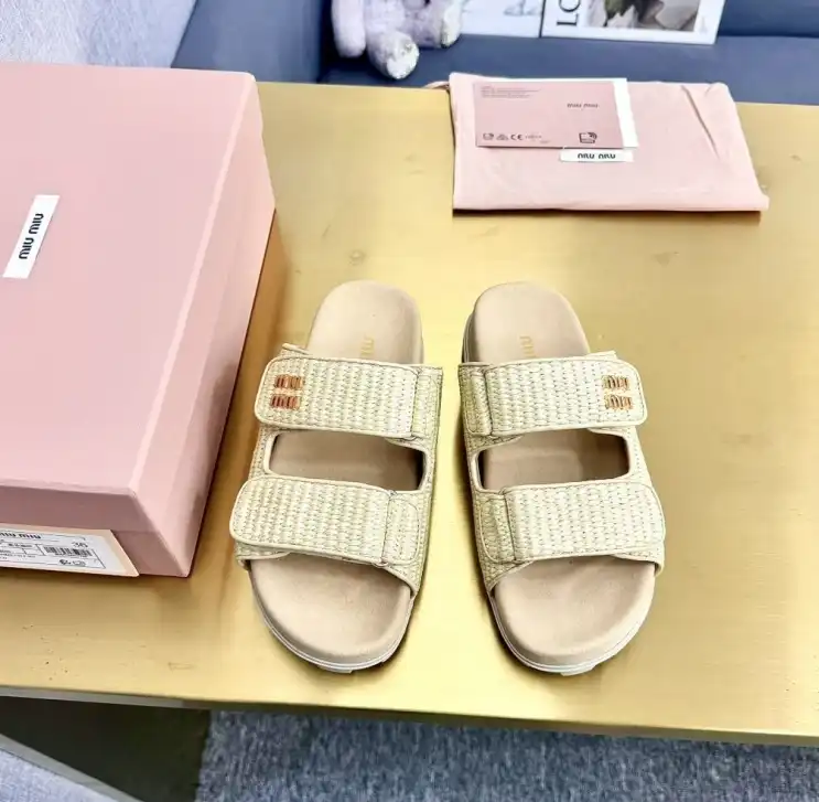 hype Chanel Sandals