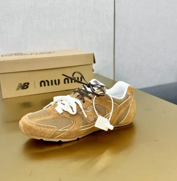 hype Miu Miu Casual Shoes