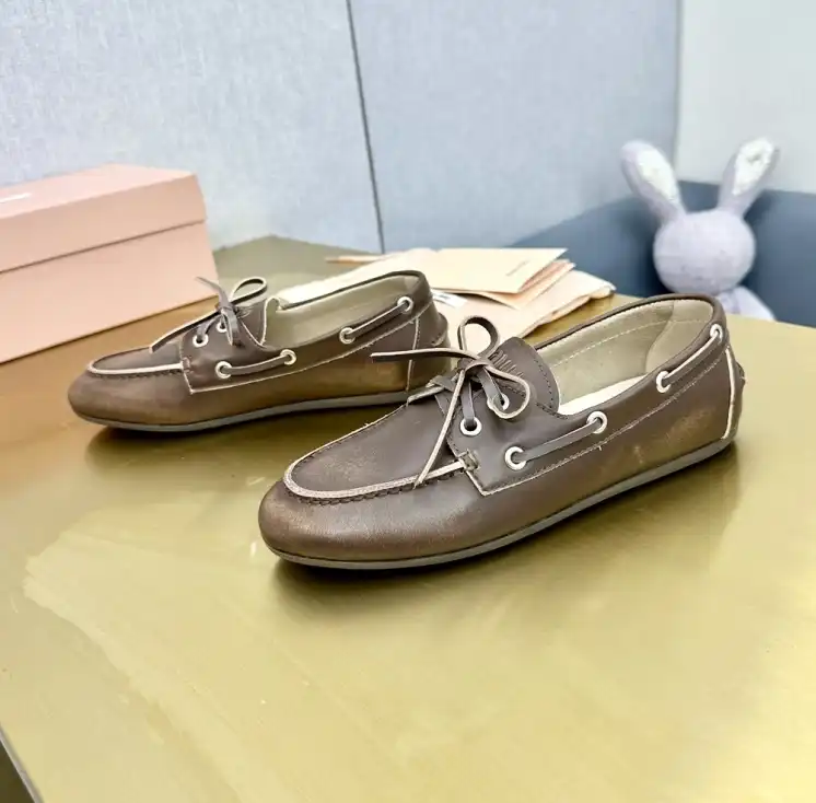 hype Miu Miu Casual Shoes