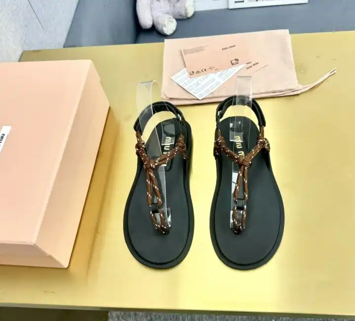 hype Miu Miu Sandals