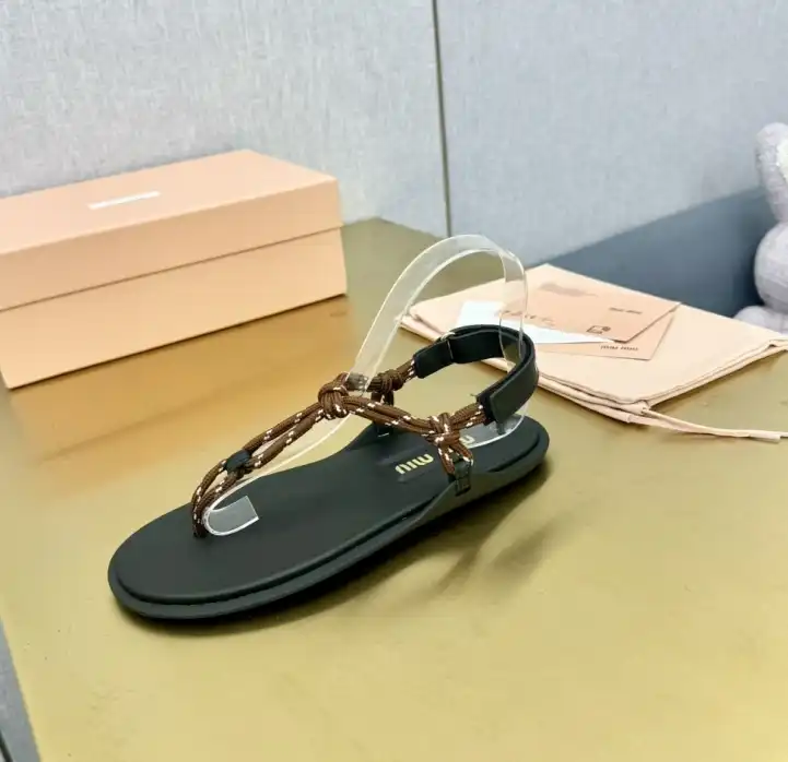 hype Miu Miu Sandals