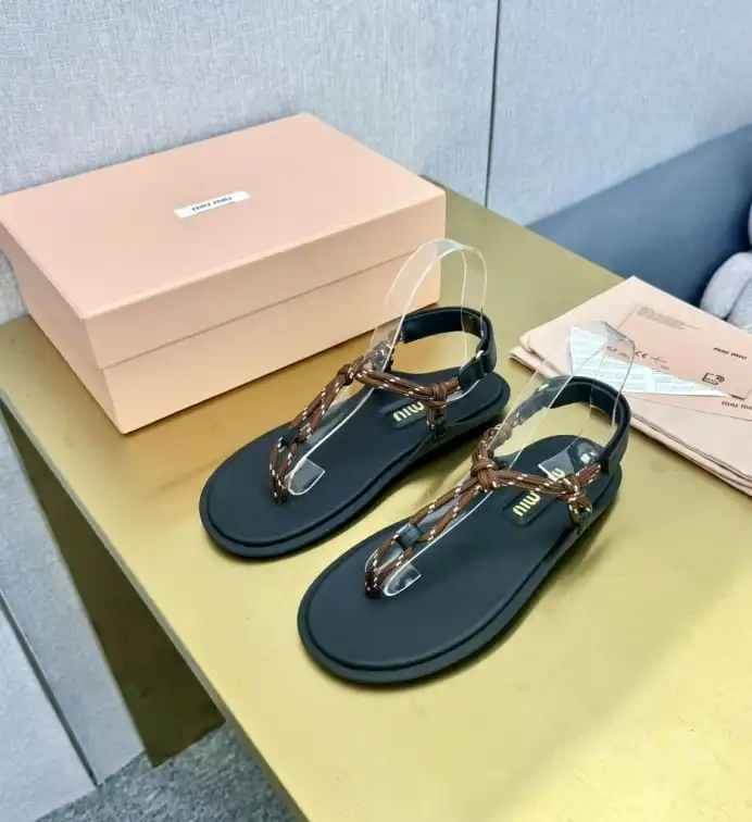 hype Miu Miu Sandals