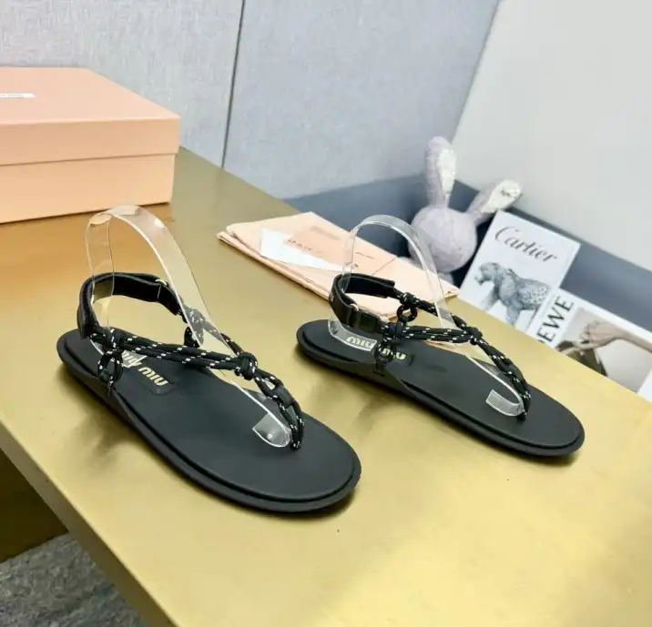 hype Miu Miu Sandals