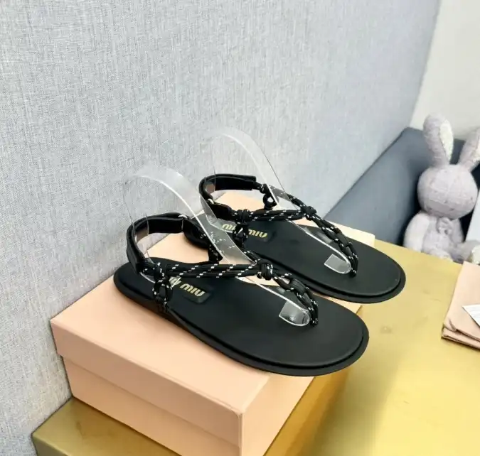 hype Miu Miu Sandals