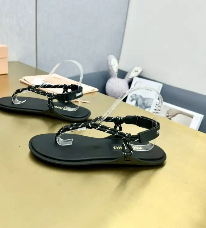 hype Miu Miu Sandals