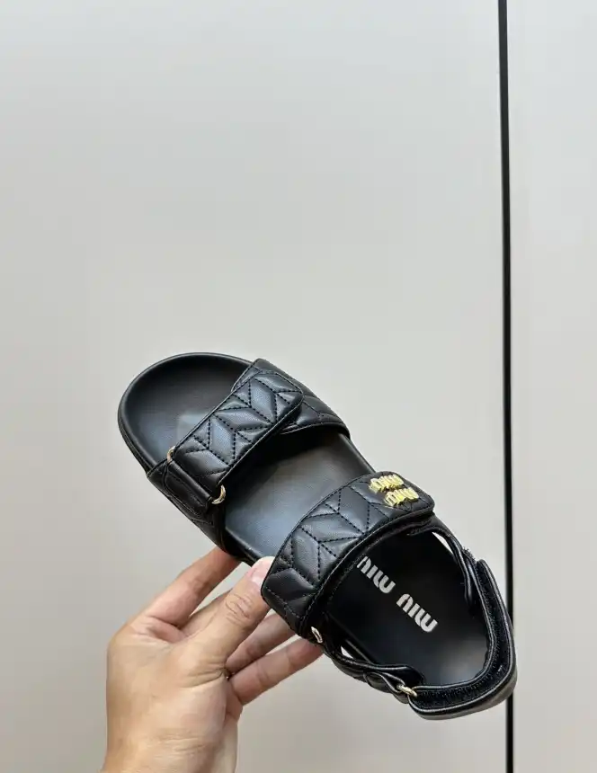 hype Miu Miu Sandals