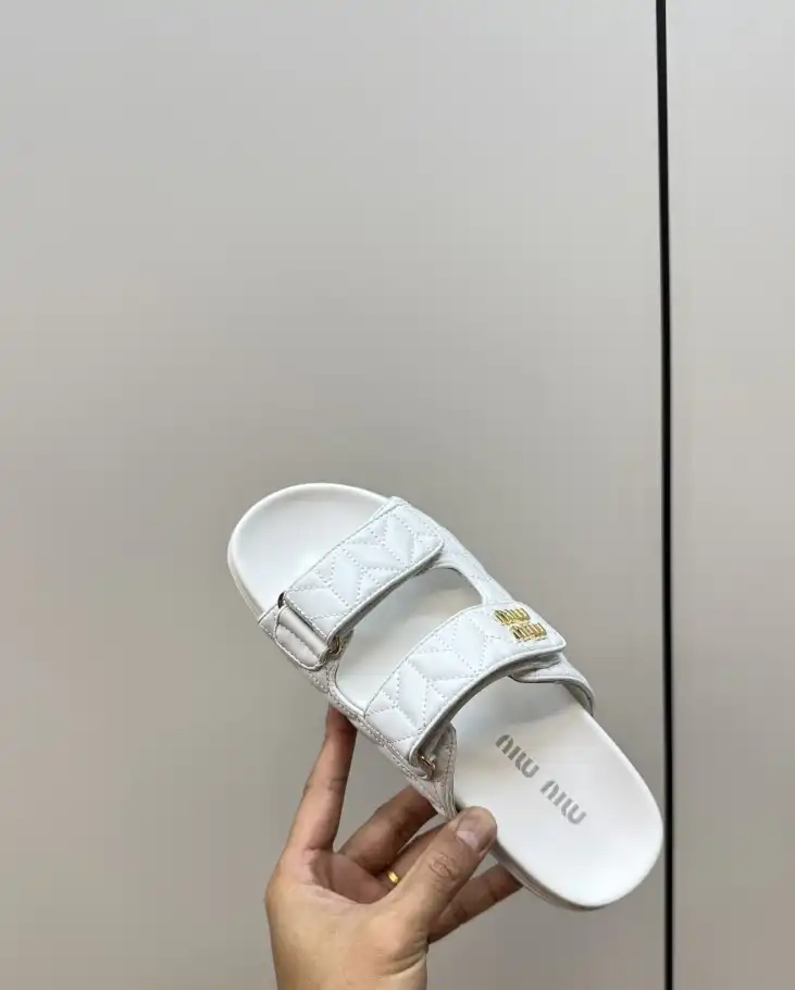 hype Miu Miu Sandals