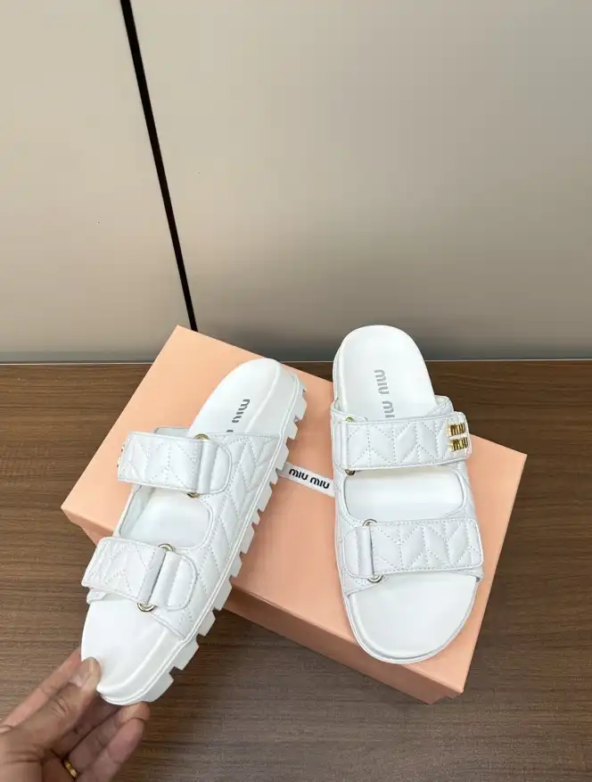 hype Miu Miu Sandals