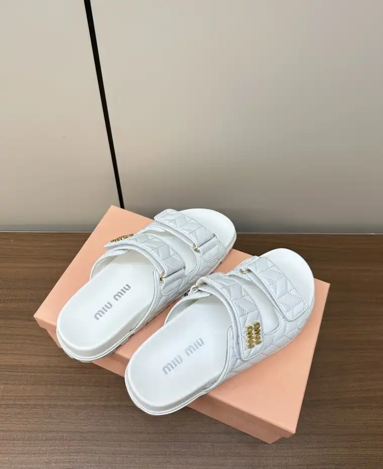 hype Miu Miu Sandals