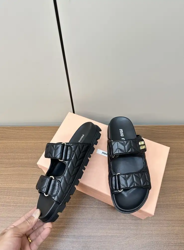 hype Miu Miu Sandals