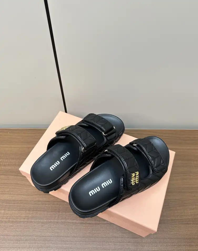 hype Miu Miu Sandals