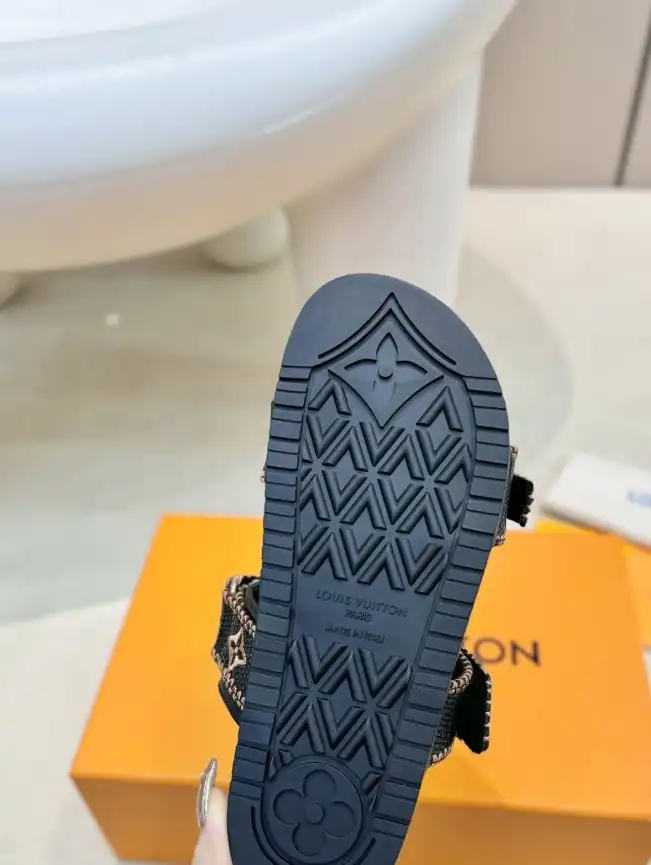 hype LV Sandals