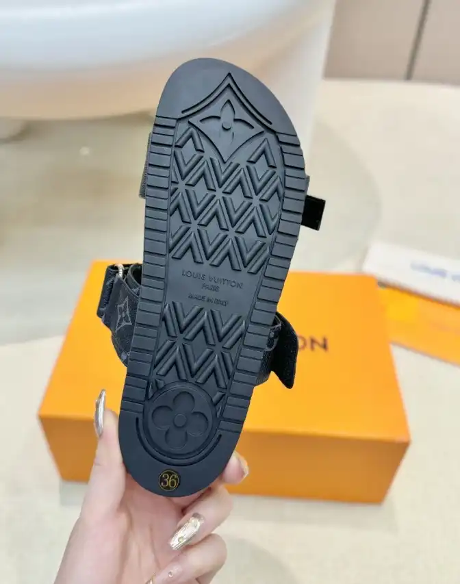 hype LV Sandals