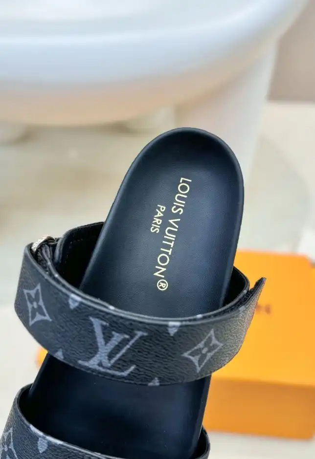 hype LV Sandals