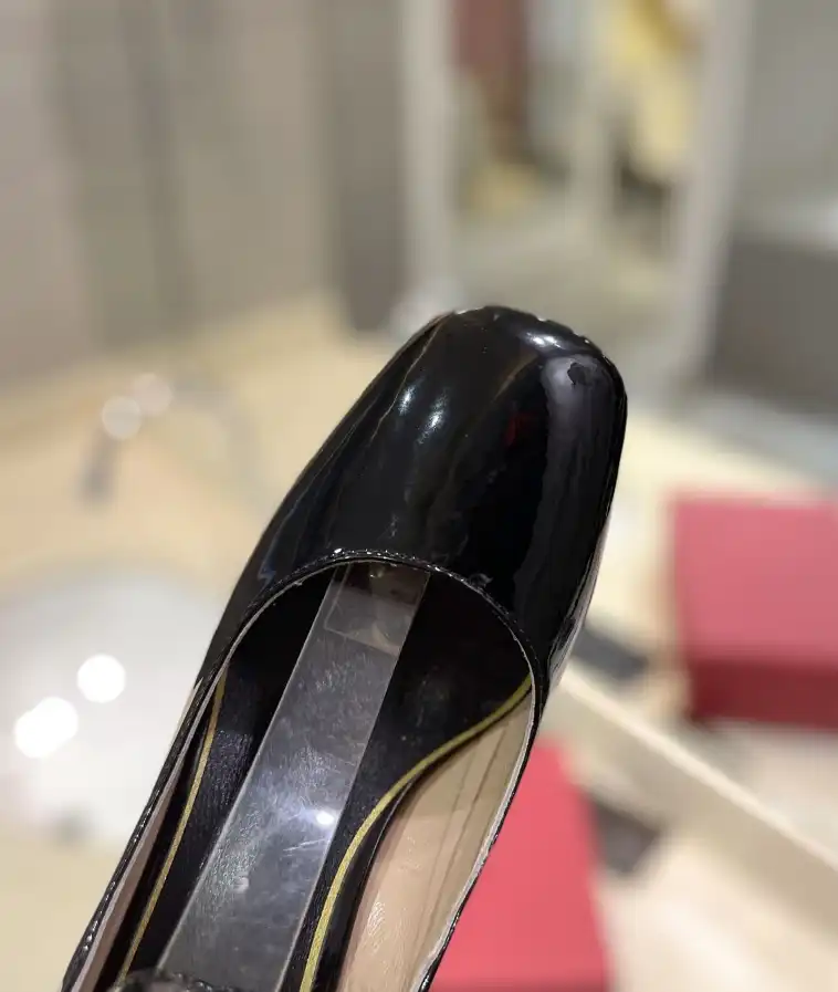 hype Valentino High Heels